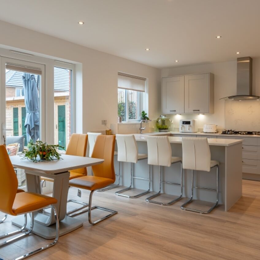 Hen Chwarel Drive, Llanwern. For sale with Clarke & Partners estate agent.